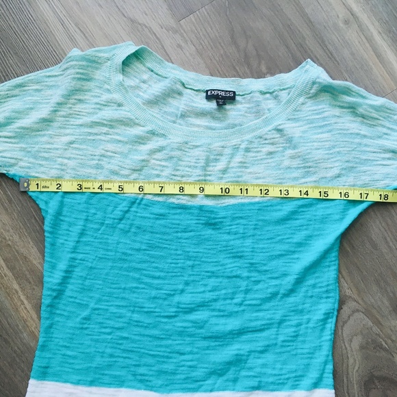 Express XS color block lightweight sweater - Picture 6 of 8